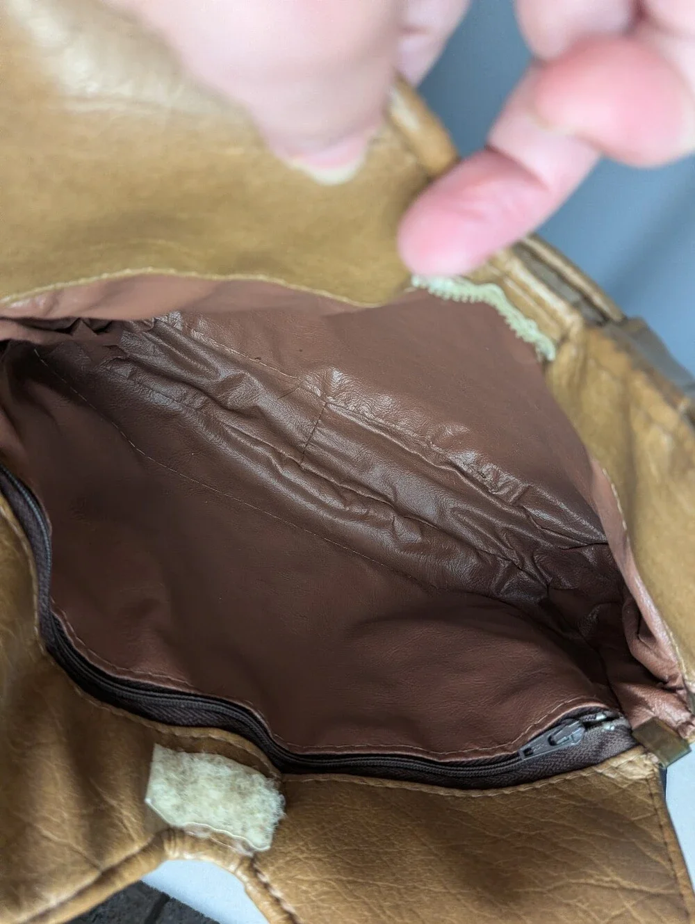 Vintage Fay Swafford Tan Sculpted Hobo Shoulder Bag